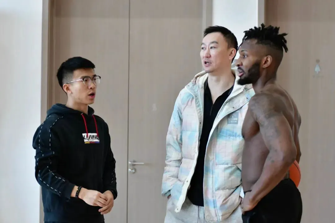 通过哪些训练方法可以有效提高篮球耐力?_0